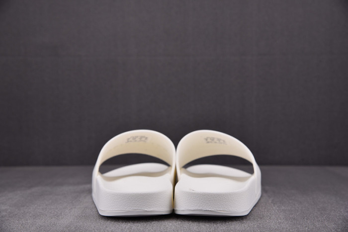 blcg slippers