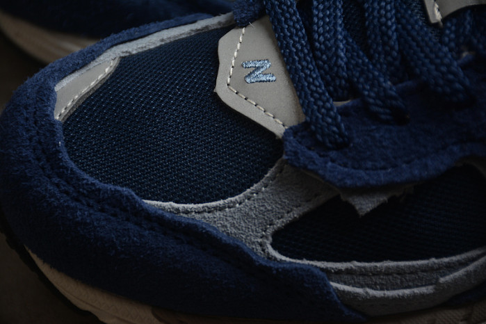 new balance 2002r