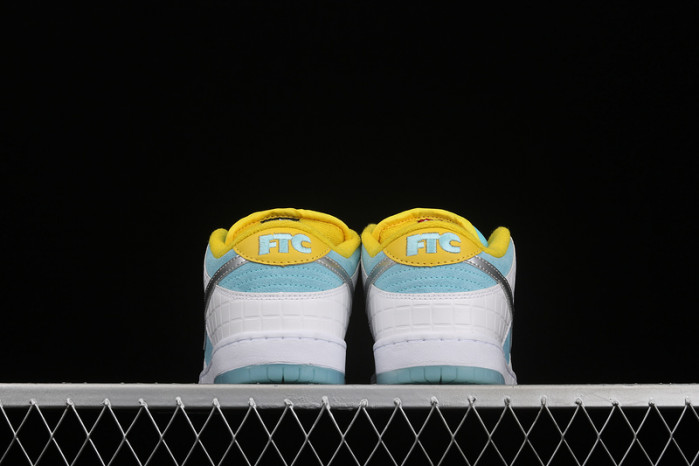nike sb dunk low ftc lagoon pulse dh7687-400