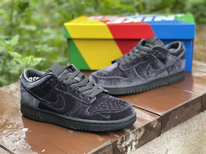 dover street market x dunk low