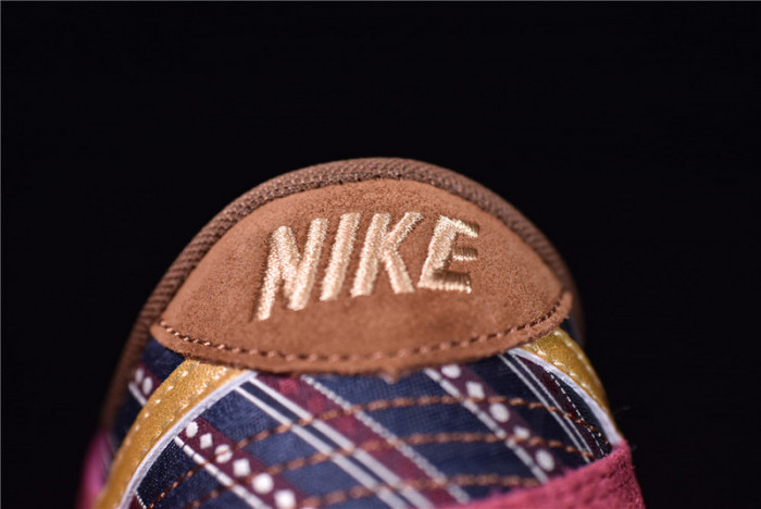 nike sb dunk low anchorman - 304292-672