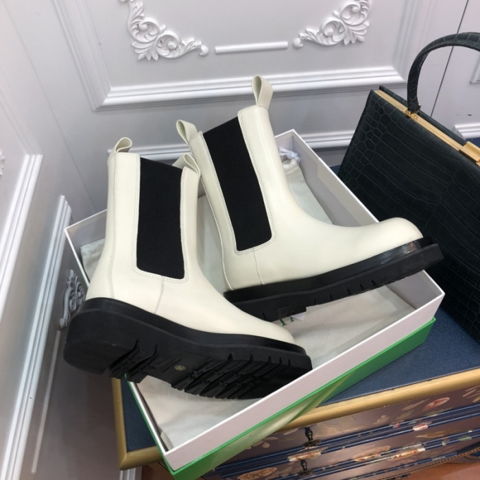 Bo*te*ga ve*ne*ta boots