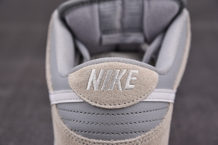 nike sb dunk low summit white wolf grey ar0778-110