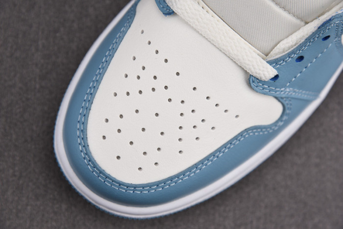 wmns air jordan 1 mid