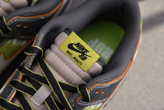 dunk low sb friends and family huf fd8775-002