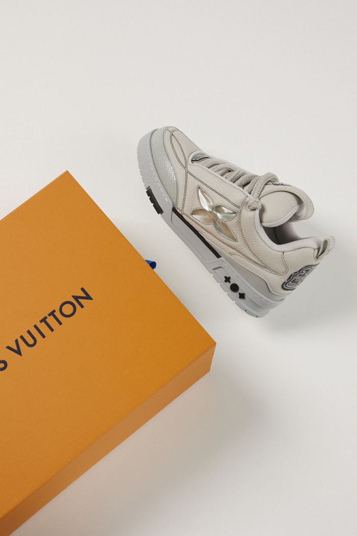 1v sneakers 1v0425-010