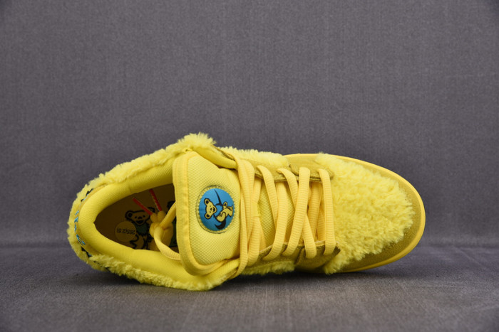 grateful dead x nike sb dunk low yellow bear cj5378-700