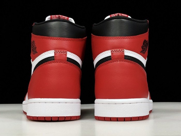 air jordan 1 retro high og chicago bulls 555088-101