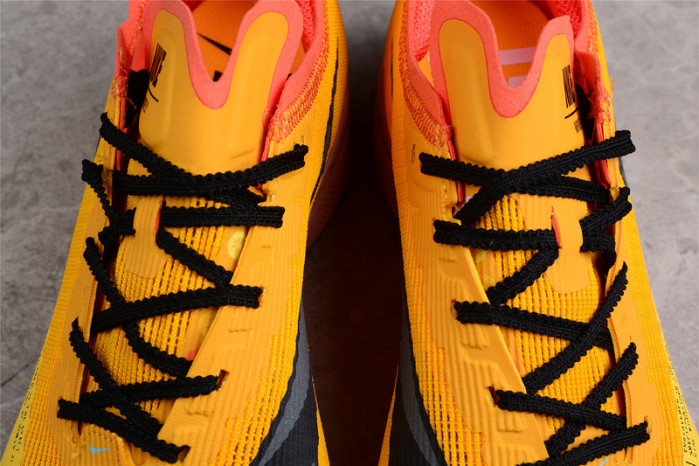 nike zoomx vaporfly next% 2 university gold - do2408-739