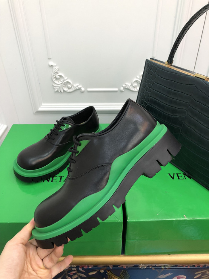 Bo*te*ga ve*ne*ta sneaker