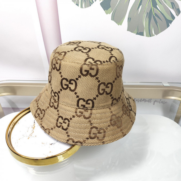 G*u*i* hat0229-001