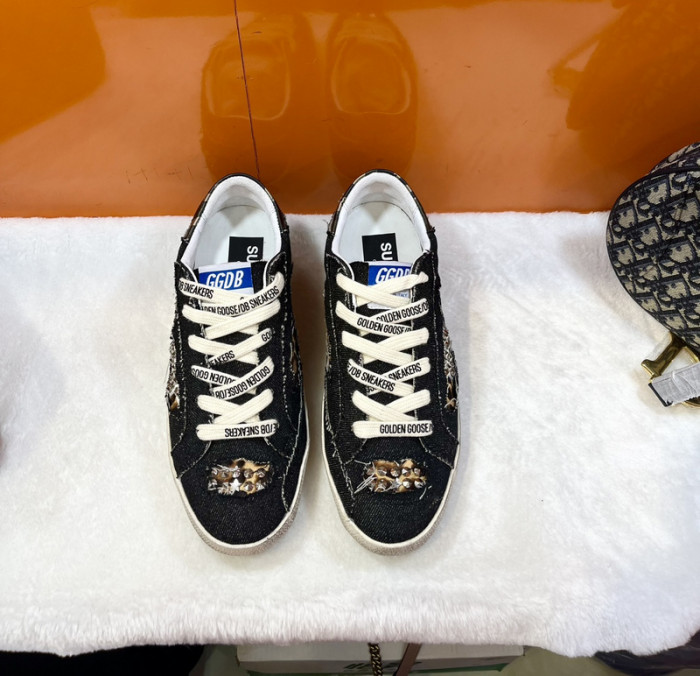 g0lden g00se gg0529-002