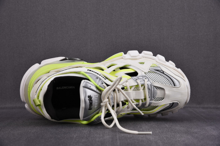 blcg track.2 beige luorescent yellow (w) 568615w2gn55819