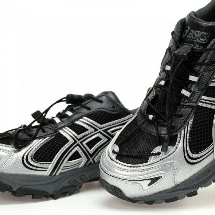 As*ic*s 1203a497-001