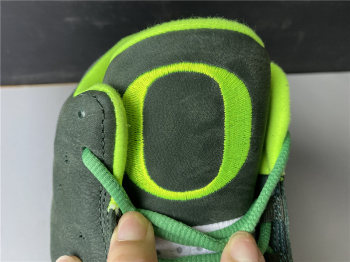 air jordan 13 retro oregon ducks pe ar4390-313