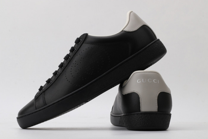 G*u*i ace embroidered low-top sneaker 431942a38g09064