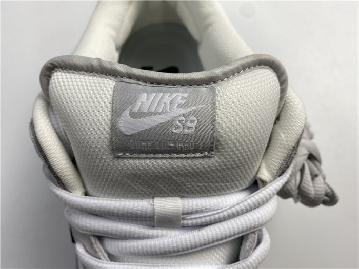 nike sb dunk low x d10r