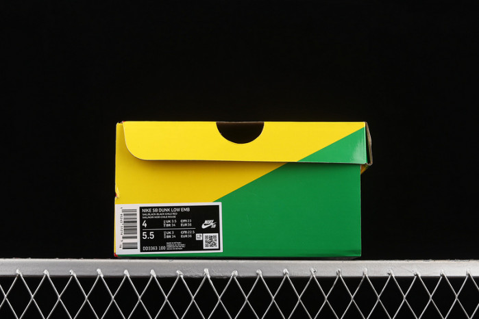 nike dunk low emb nba 75th anniversary chicago dd3363-100