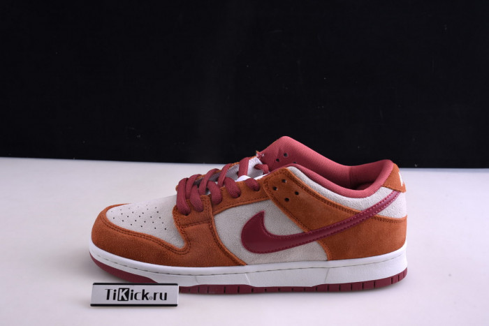nike sb dunk low pro dark russet cedar bq6817-202 nike sb dunk low pro dark russet cedar bq6817-202