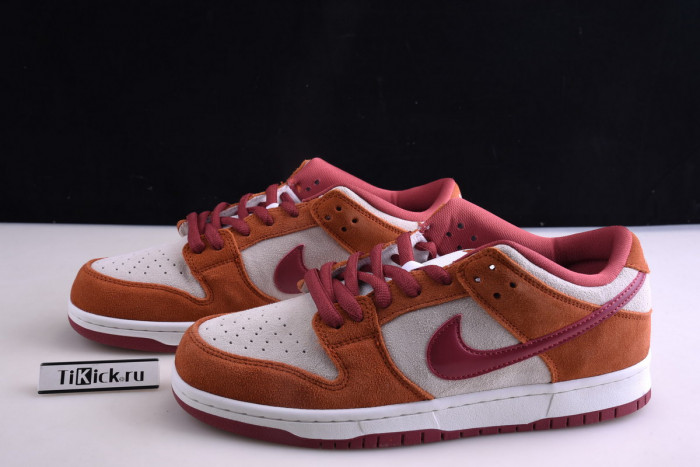 nike sb dunk low pro dark russet cedar bq6817-202