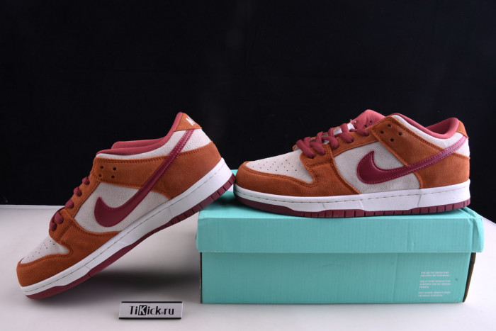 nike sb dunk low pro dark russet cedar bq6817-202