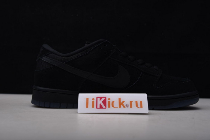 nike dunk low sp undefeated 5 on it black - d09329-001